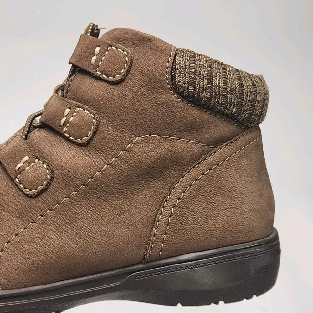 Clarks Collection Boot Ankle Bootie Brown Faux Suede Zip Women Sz 8.5 Winter